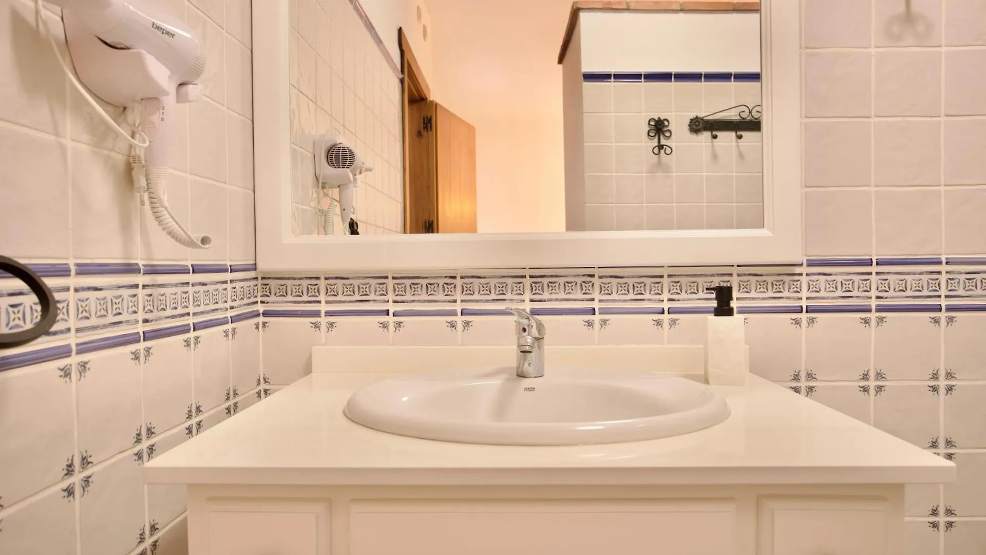 Nueva 33 Apartamentos En El Centro De Nerja Apartment